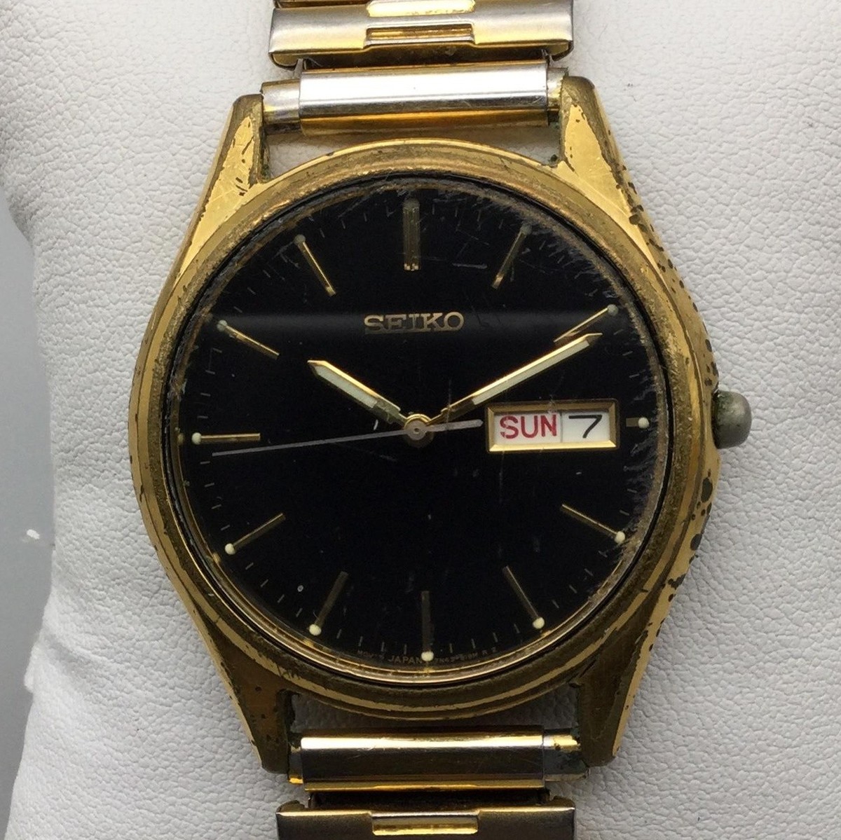 Vintage Seiko Mens Watch 36mm Black Dial Day Date Gold Tone 7N43
