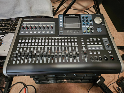 美品】TASCAM DP-32SD 32トラックMTR 宅録 タスカム TASCAM DP- 32SD DP-32