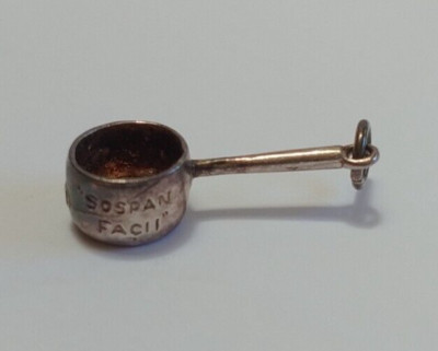 VINTAGE 3D STERLING SILVER SOSPAN SOSBAN FACH SAUCEPAN CHARM
