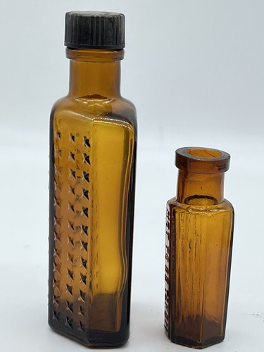 2x Vintage Not To Be Taken Poison Bottle Hexagon Medicine Collectable - Picture 4 of 11