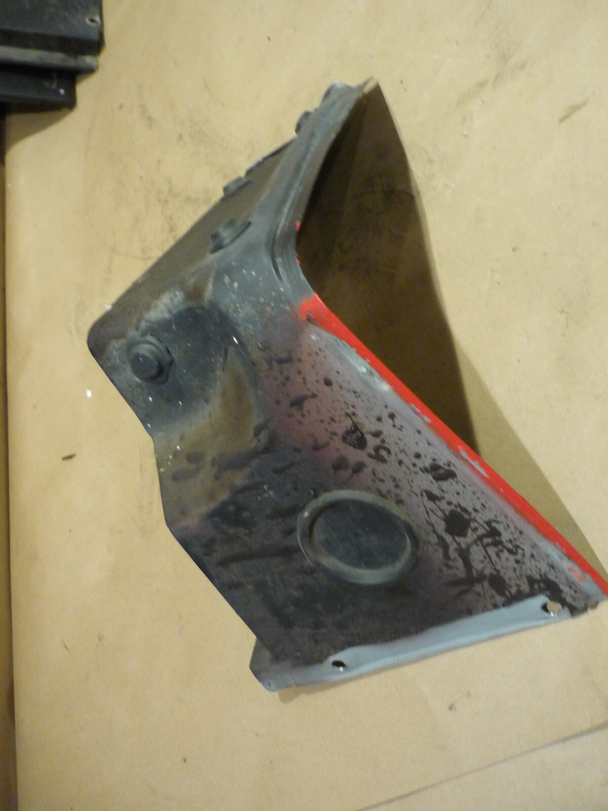 Ferrari Testarossa - LH Shield Panel - P/N 61480200