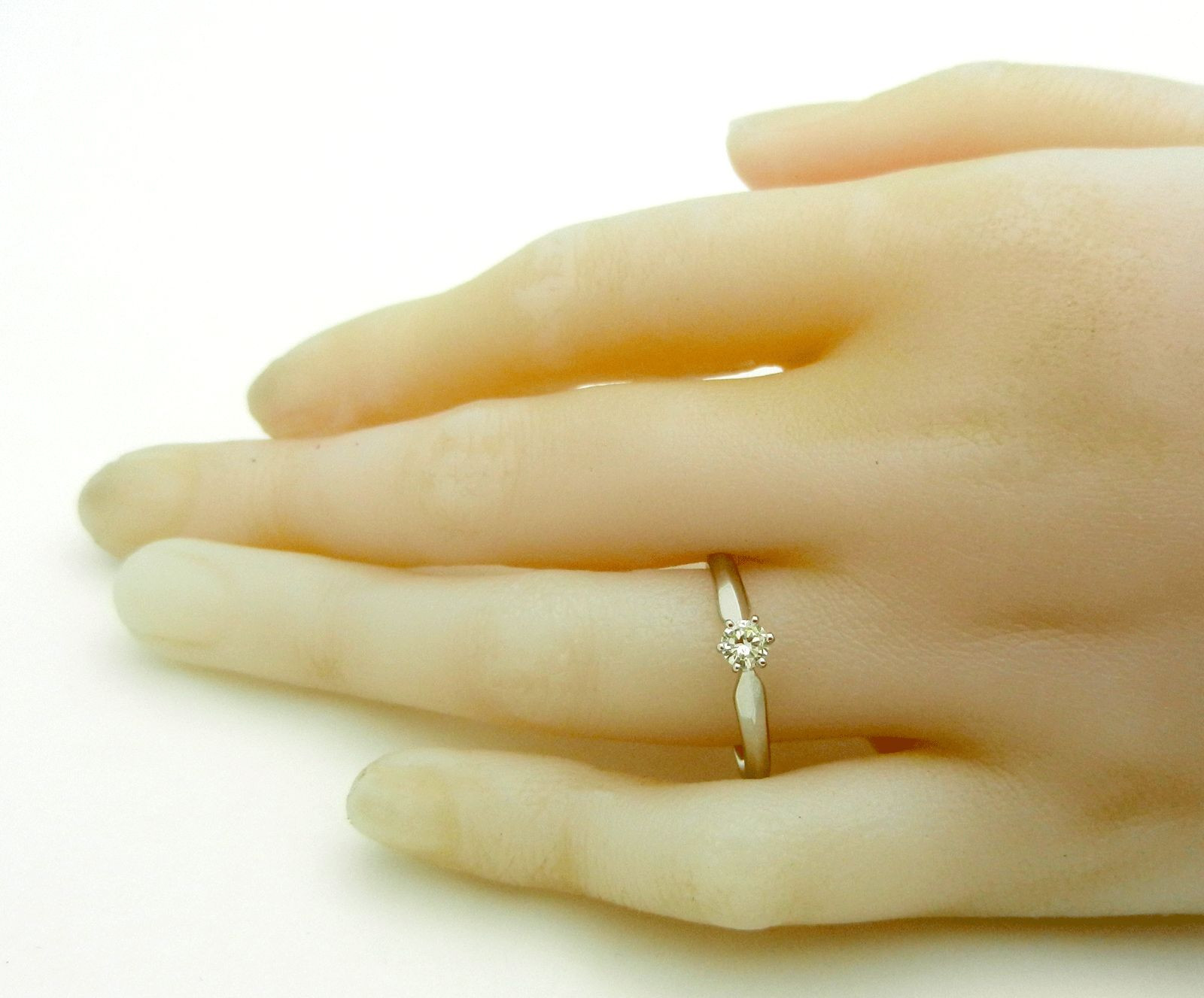 Solid 14k White Gold Solitaire Round Diamond 1/5 … - image 2