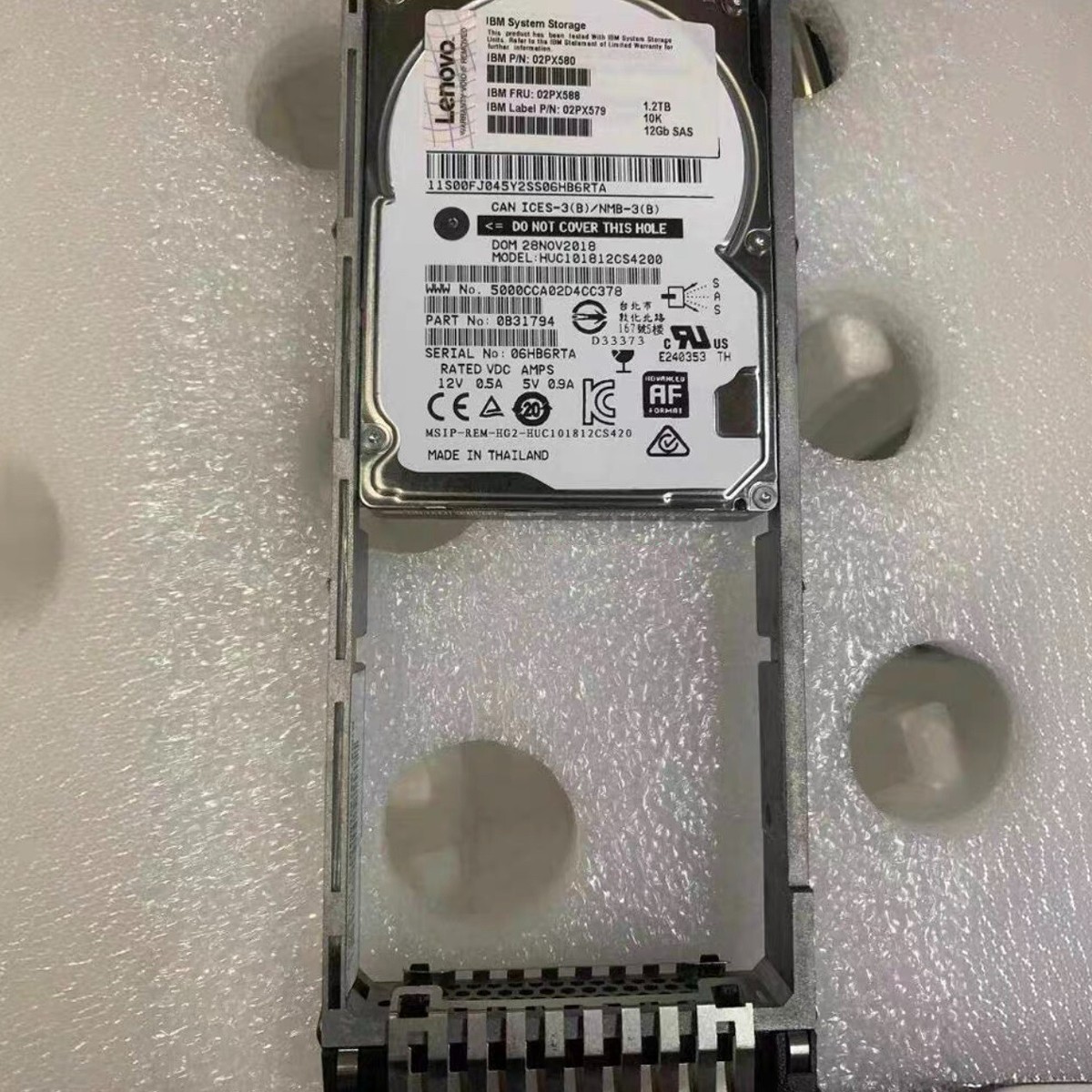 IBM 1.2T 10K 2.5'' 02PX580 02PX579 02PX588 SAS 12GB V5000E Hard