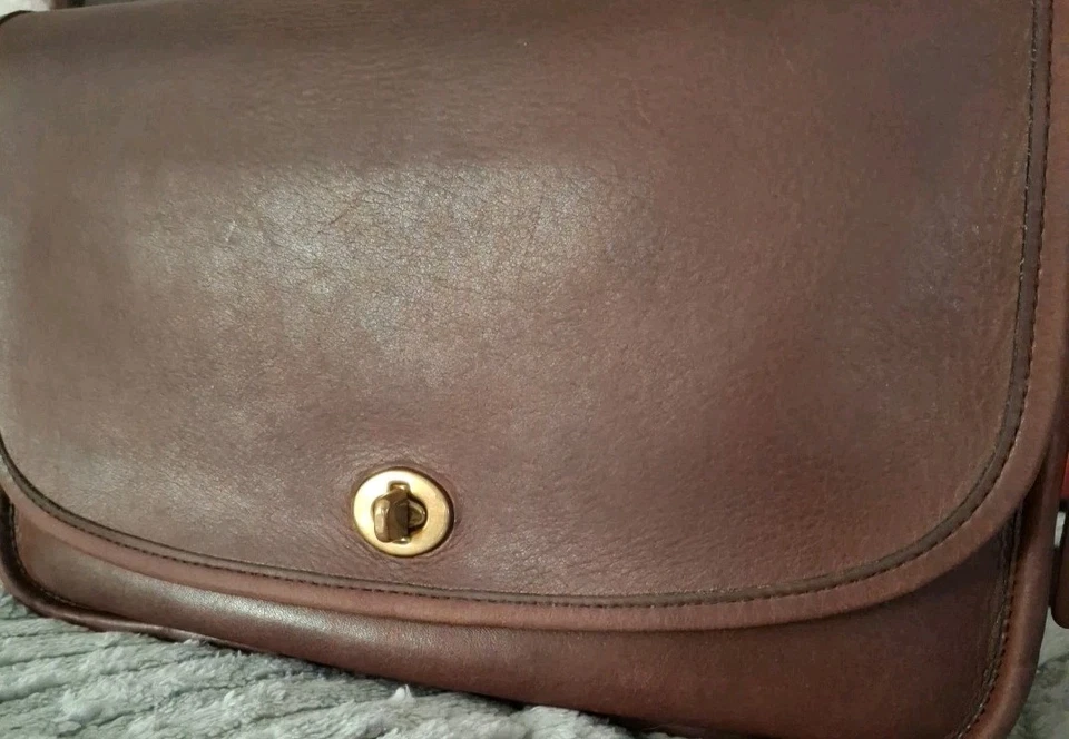 Bandolera Coach Vintage Años 80 City Bag NYC EE. UU. Cuero Marrón Bloqueo Giratorio ¡BONITA! Foto 2 de 4