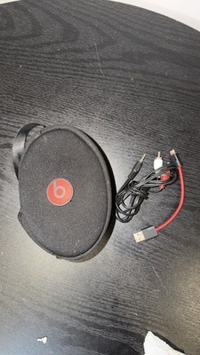 Monster Beats by Dr. Dre Black Hard Shell Headphone Case & Red Micro USB Cable