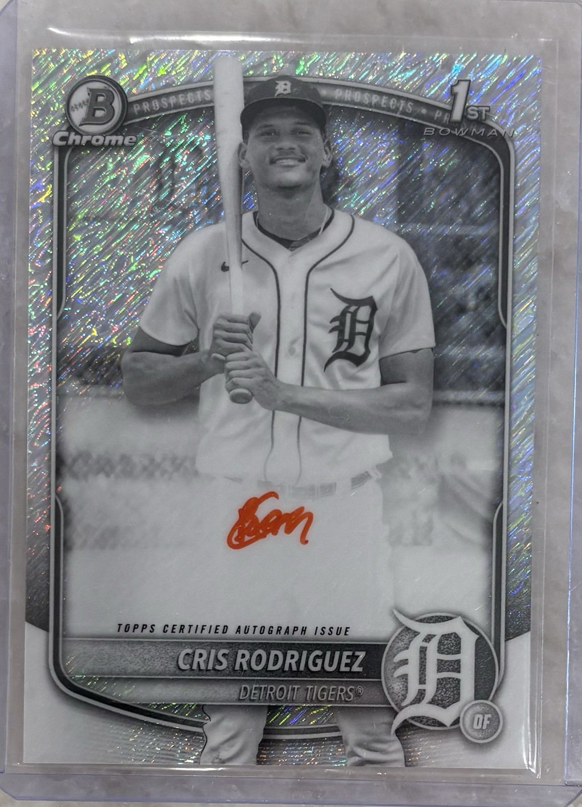 2025 Bowman Chrome Cris Rodriguez Black And White Shimmer Red Ink SSSP 1st Auto