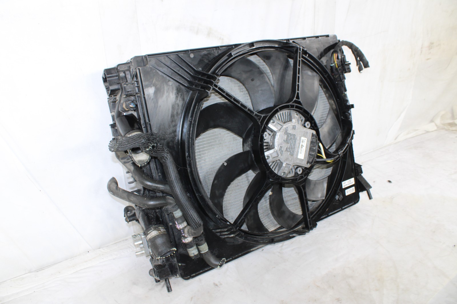 🚀 2014-2019 MASERATI GHIBLI SQ4 3.0L V6 RADIATOR ASSEMBLY OEM