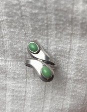 Taxco Mexico 925 Sterling Silver Green Stone Bypass Ring Size 6.5 Modernist