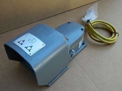 Haas Foot Control GS Elettromeccanica IEC/EN 60947-5-1 