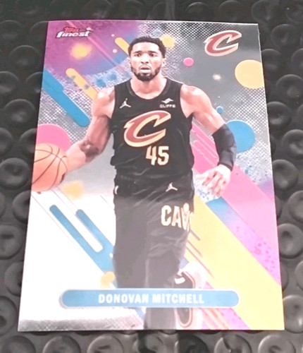 Donovan Mitchell – 2025-26 Topps Finest Basketball · Base Common #53 Donovan Mitchell