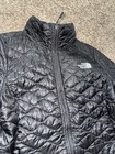 The North Face Women’s Small Quilted Black Lightweight Jacket Zip Up — photo 3