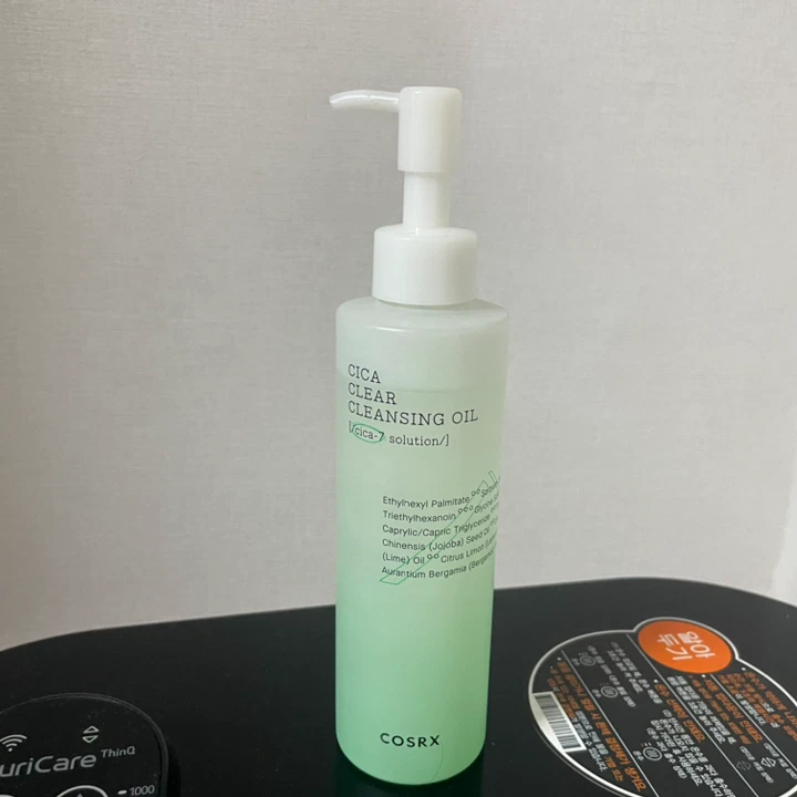 Aceite limpiador transparente COSRX Pure Fit Cica 200 ml - Desmaquillante suave y calmante Foto 2 de 4