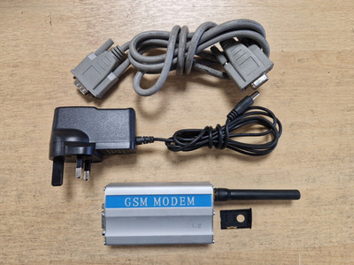 Wavecom Fastrack GSM Modem SMS Gateway M2M IoT RS232