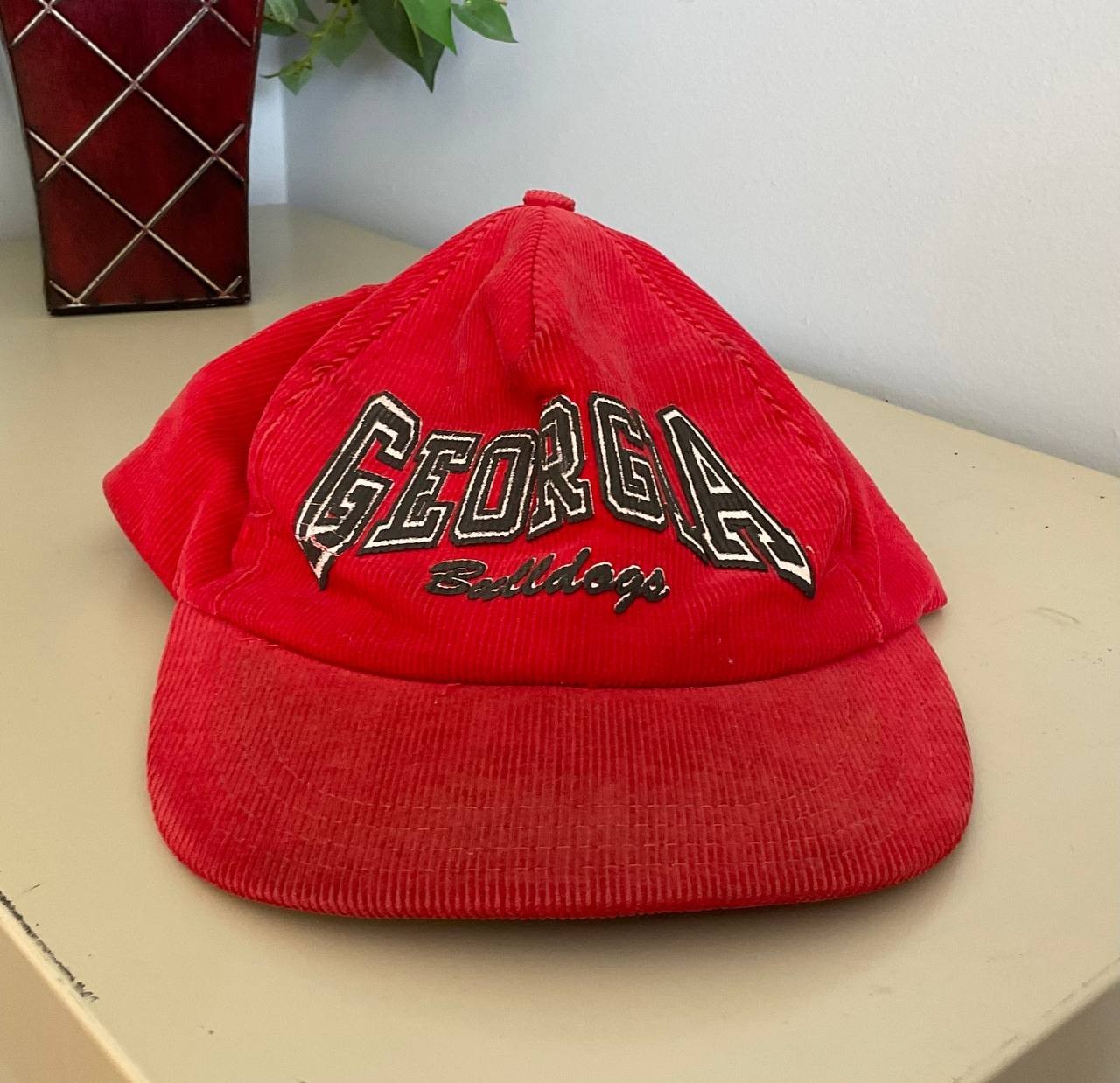 Vintage Georgia Bulldogs Corduroy Snapback Hat Cap One Size Fits All Red Adjust