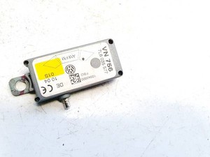 7l6035577 Antennenverstärker (Antennen Verstärker)  Volkswagen  DE2212527-84