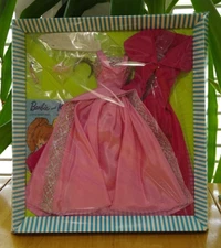 Vintage Barbie Sophisticated Lady #993 Complete Repackaged Outfit NMM Beautiful!