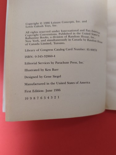 Golden Girl And The Guardians Of The Gemstones First Edition 1986 HTF RARE - Picture 3 of 3