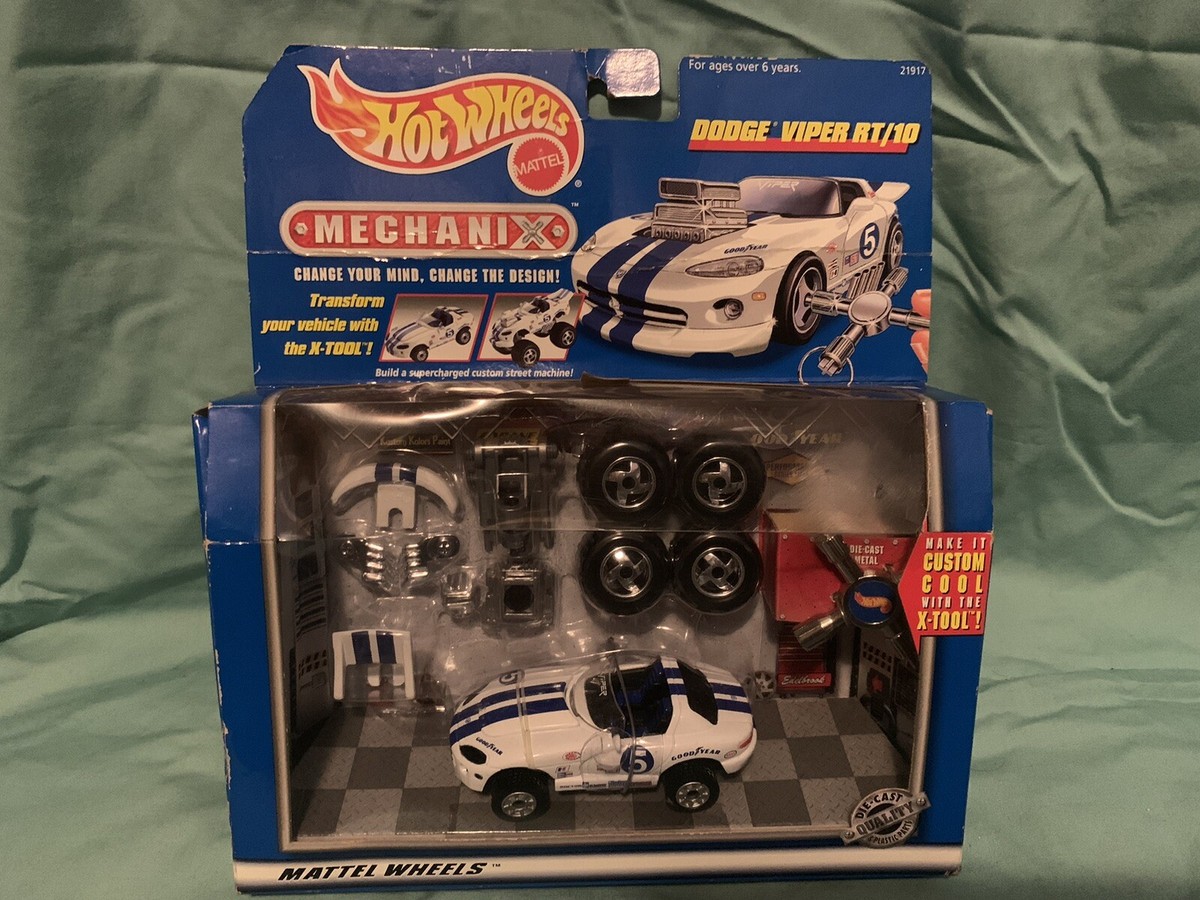 1997 Hot Wheels MECHANIX DODGE VIPER RT/10 #21917 White Blue