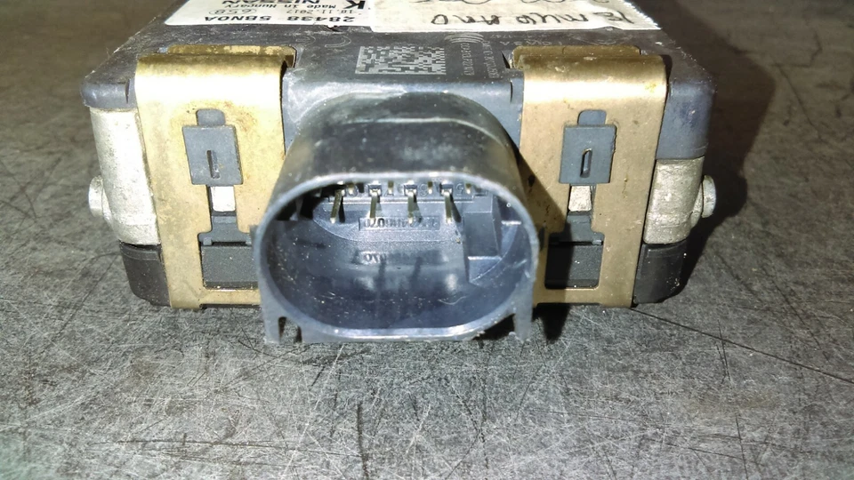 2017-2019 Nissan Murano cruise distance sensor 28438 5BN0A - Image 2 of 2