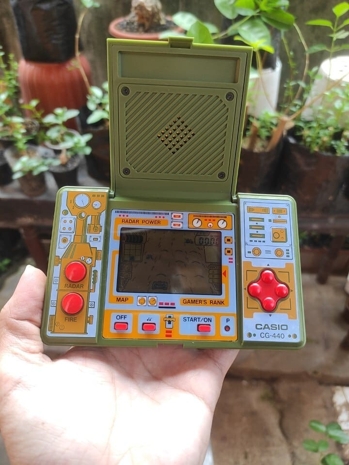 Casio Battle field Retro Game CG-440 1990 Handheld Japan