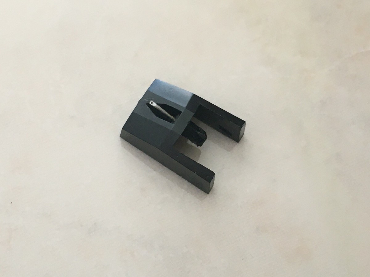 Aiguille Diamant FISHER ST38D – Pour Platine Vinyle, Universelle, Neuve