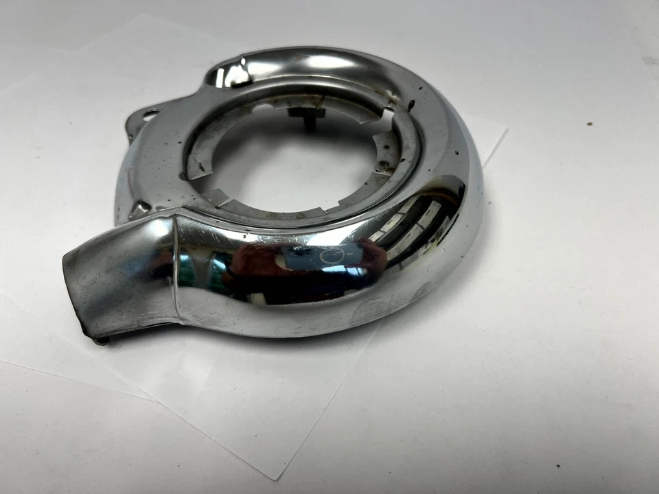 Dodge Meadowbrook Coronet 1953 marco de luz de lámpara de estacionamiento lateral izquierdo 1456833 nuevo en stock Foto 2 de 4