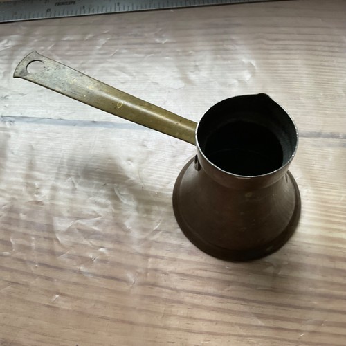 Vintage #2 (?) Brass & Copper Turkish Coffee Pourer/Pot - Long Handle - Picture 3 of 6