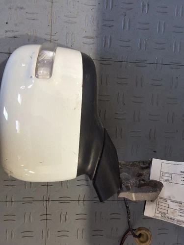 2015-2021 Jeep Renegade Driver Side View Mirror Heated w/o Blind Spot Alert