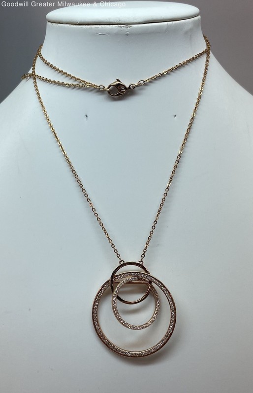 Swarovski Gold Tone Crystal Accent Tripple Ring Pendant Necklace 8g
