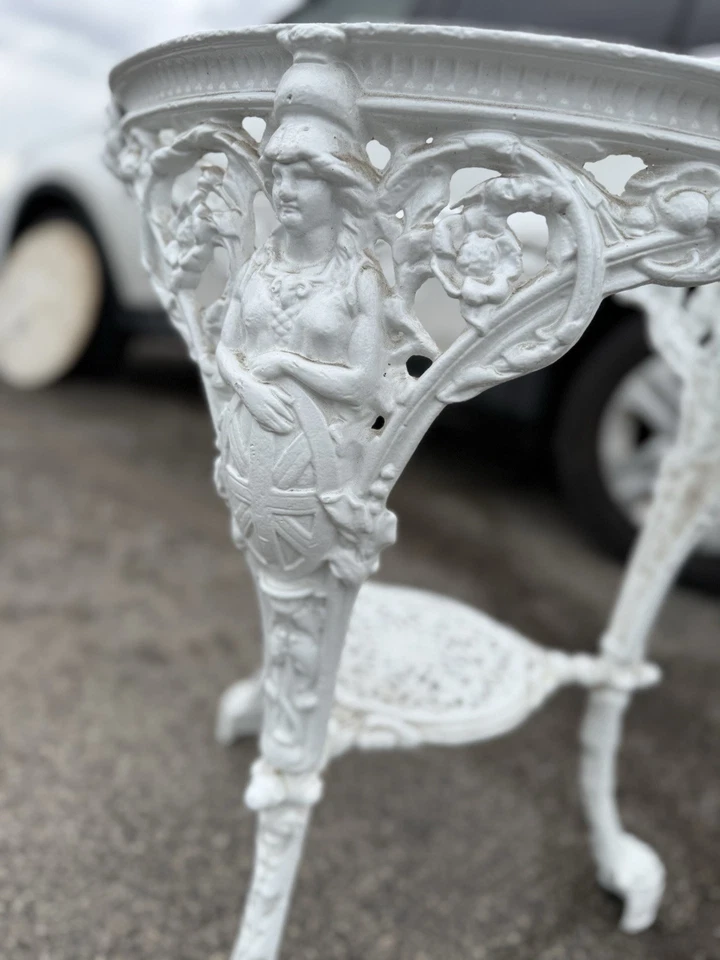 罕见古董铸铁伦敦酒吧桌切碎和焊接 — 第 4/4 张图片