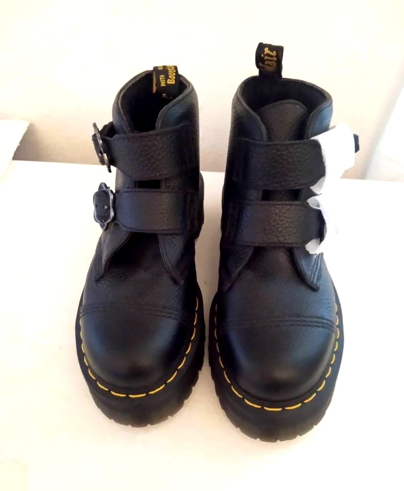 Dr. Martens Devon Flower 女式 8 码黑色皮革扣厚底靴 — 第 2/4 张图片