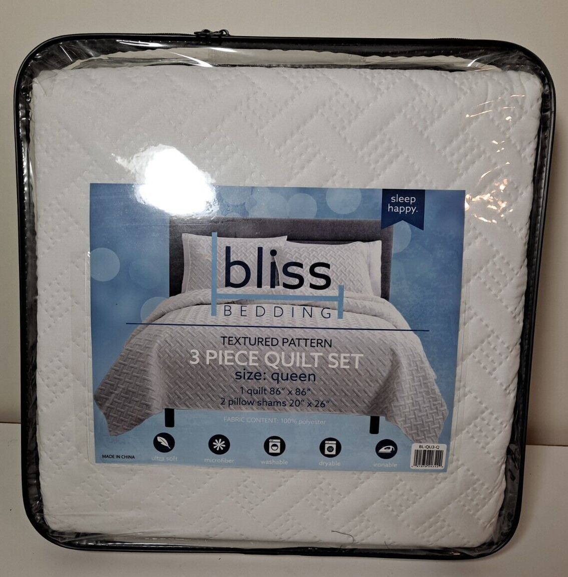 White Textured Pattern Quilt & 2 Shams New