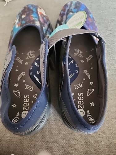 Bzees Regning Slipper Haken Schlaufenriemen Mary Jane mehrfarbige Schuhe Größe 9W neu mit Etikett - Bild 9 von 14