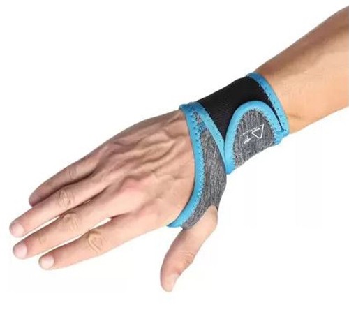 austodex Orthopedic Wrist Support with Thumb Adjustable Wrist Support. - Picture 3 of 9