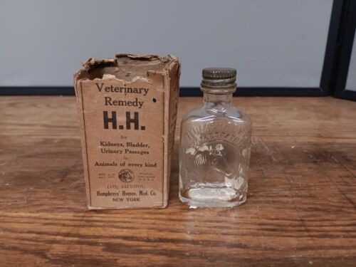 Antique HUMPHREY's Homeo MEDICINE Co. New York Horse Glass Bottle W Original Box - Picture 1 of 8
