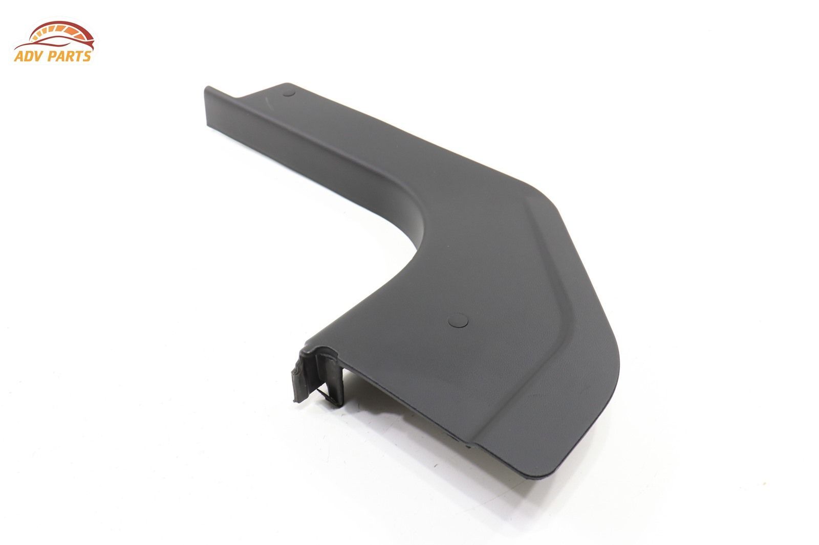 Maserati Quattroporte 2014-2020 Front Right Kick panel