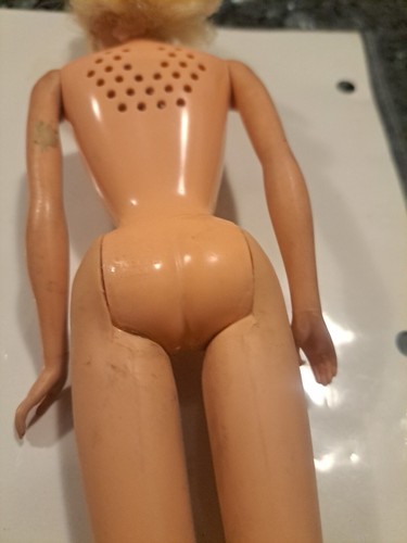 Vintage 1969 Talking (Mute) Barbie Brunette With Original Swimsuit - Picture 16 of 24