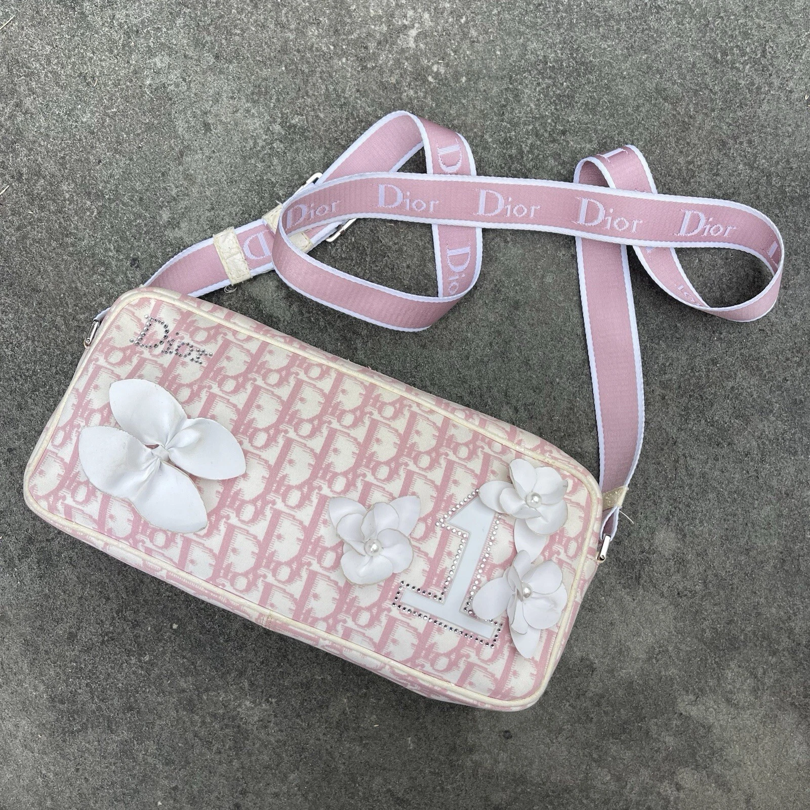 Sac bandoulière Christian Dior Diorissimo Girly Reporter rose vintage