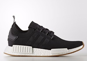 nmd_r1 primeknit shoes white