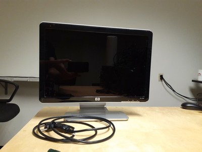 HP w1907 19\