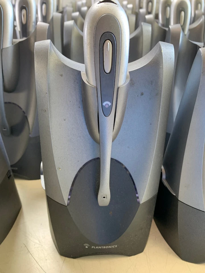 LOTE DE 41 JUEGOS: AURICULARES INALÁMBRICOS PLANTRONICS CS50 Y CABEZAL CS-50 - SIN PROBAR Foto 4 de 4