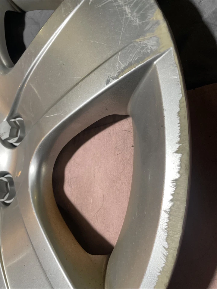 Pontiac G6 2007 2008 2009 2010 17" cubierta de rueda tapacubos plateada 9595640 tapa OEM (1) Foto 4 de 4