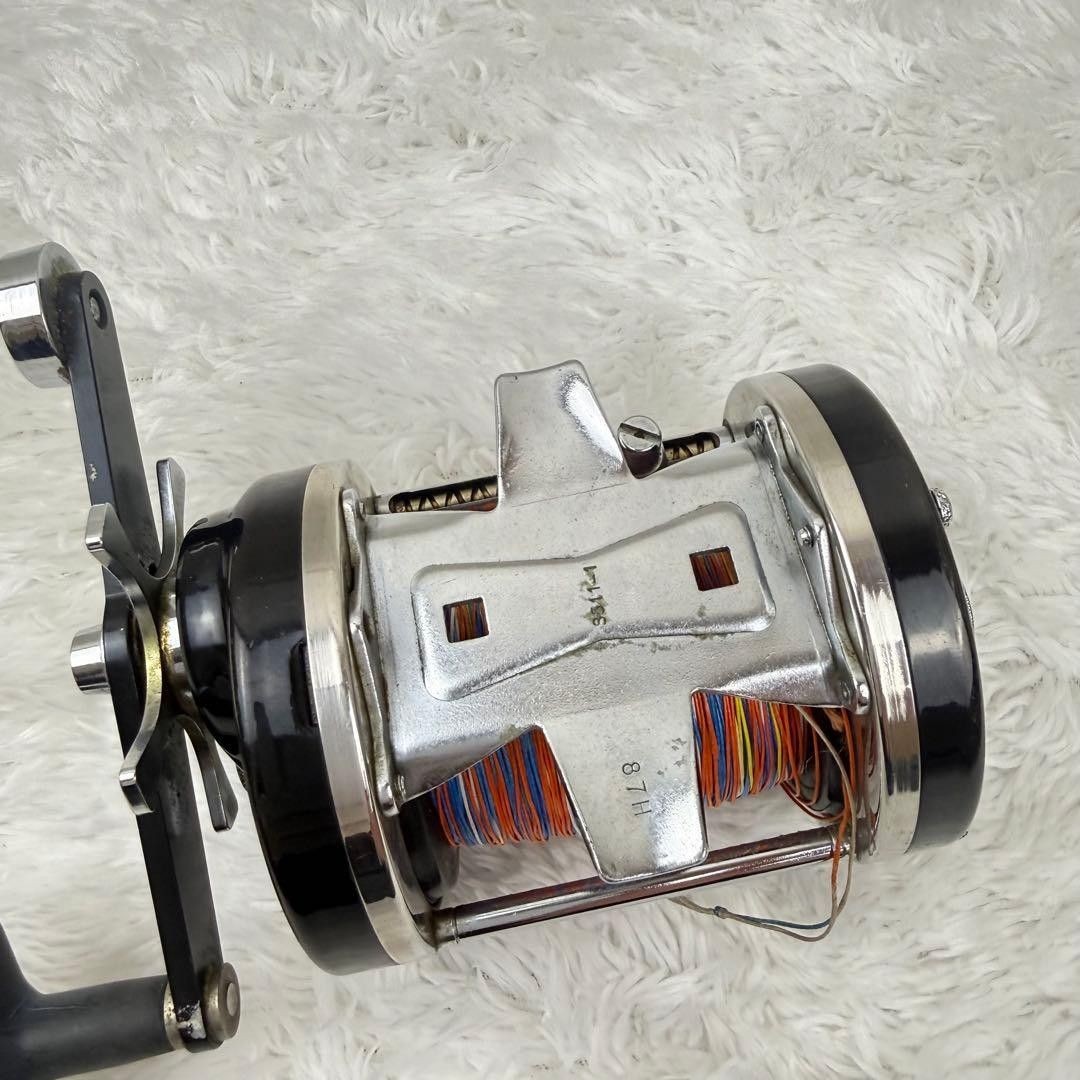 YA90205 ABU Ambassadeur 10000CL Two Speed アブ アンバサダー
