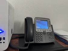 CISCO CP-7975G VOIP IP Phone PoE (Power over Ethernet) Color Screen