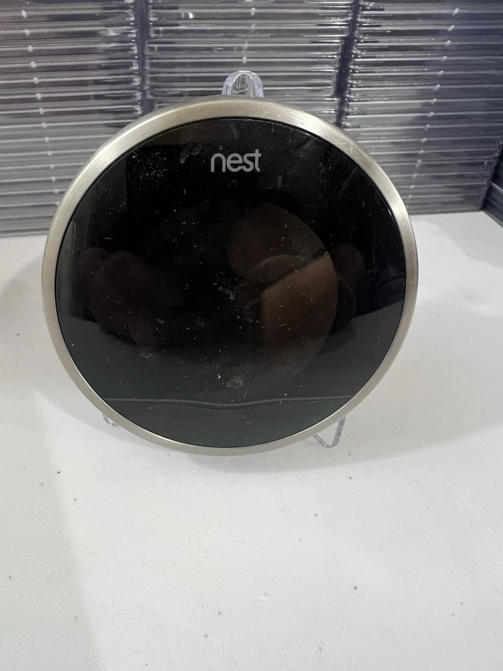 Nest 1st Generation Learning Silver Programmable Thermostat - Image 2 of 4