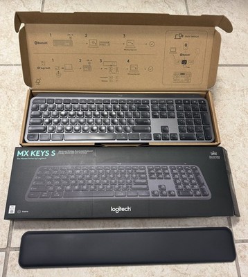 LOGITECH MX KEYS S WIRELESS KEYBOARD  + Palm Rest for MX Keys