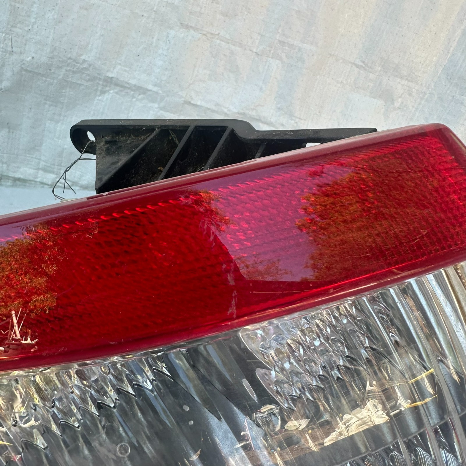 2008-2012 Maserati Granturismo M145 Rear Driver Left LED OEM Taillight 234380