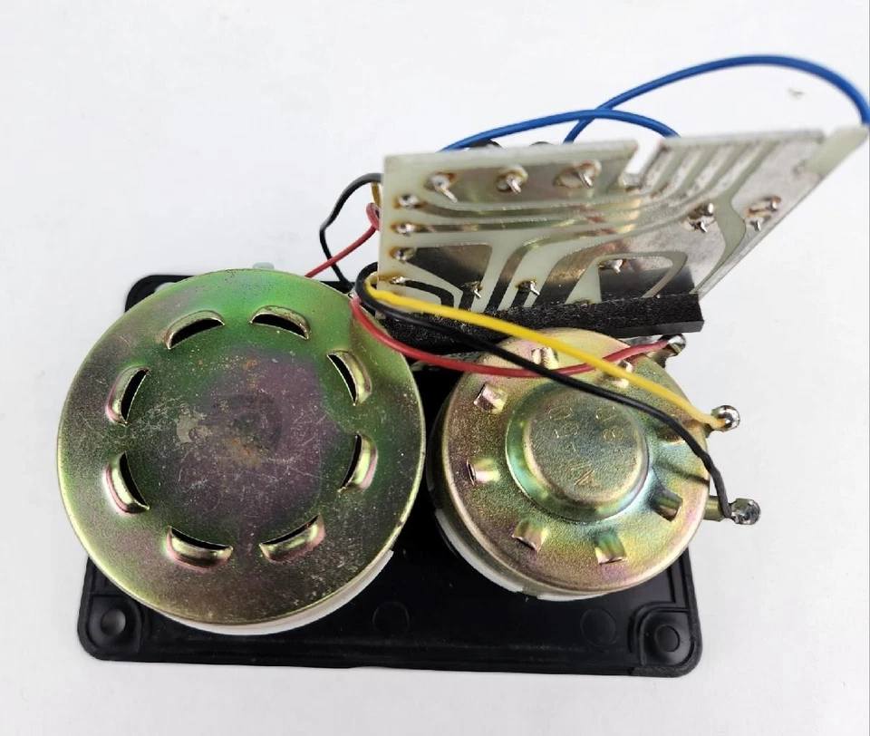 (1) Painel de controle de frequência de alto-falante antigo Celestion Ditton 551 - Imagem 4 de 4