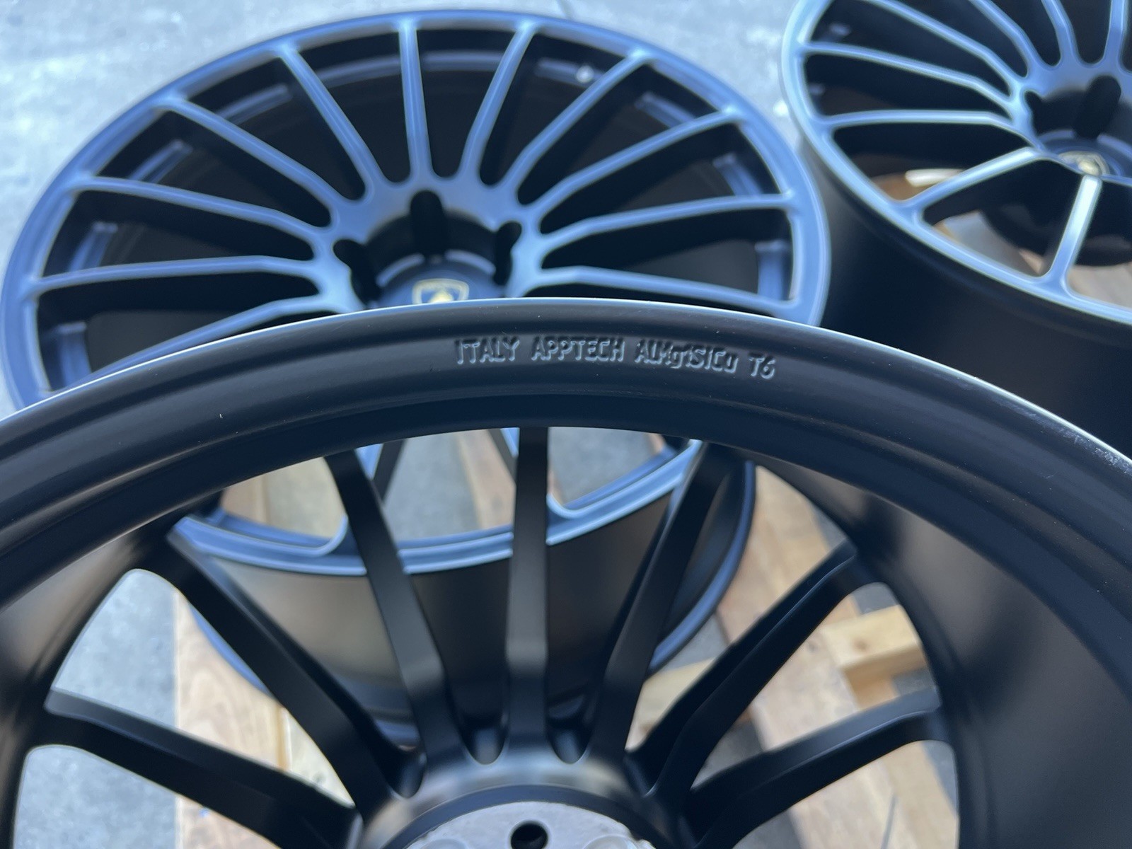 22” LAMBORGHINI URUS PERFORMANTE Factory OEM Stock Original SIRENIS Wheels Rims