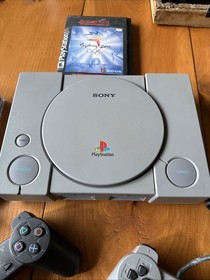 Sony PlayStation PS1 Gray Console 2 Controller BUNDLE W 5 Games Tested